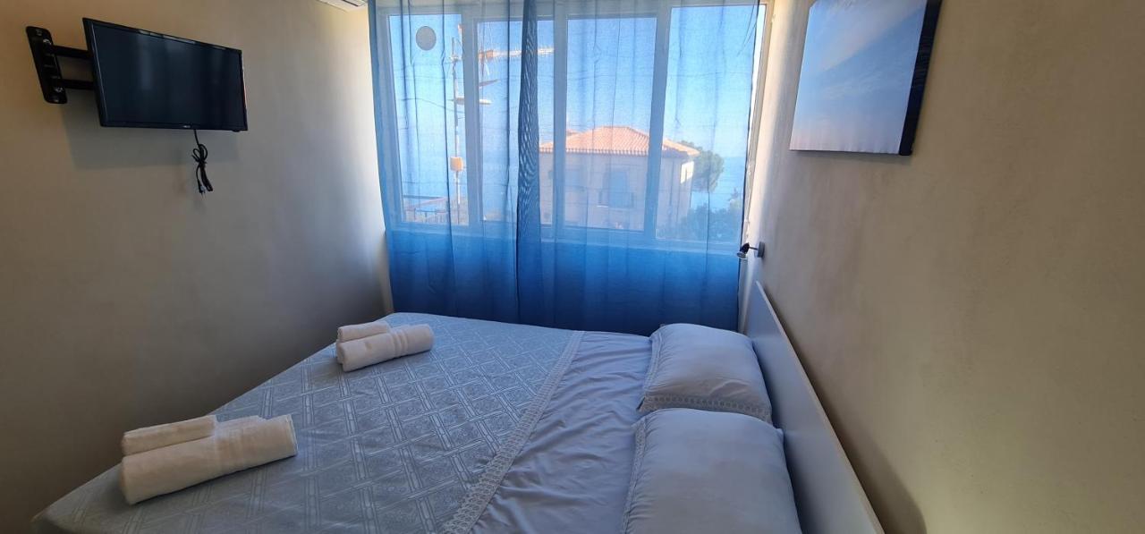 B&B Aria Di Mare - Pollina Sicilia Finale Екстер'єр фото